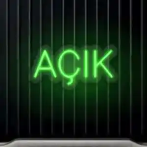 açık yazılı neon led tabela yeşil